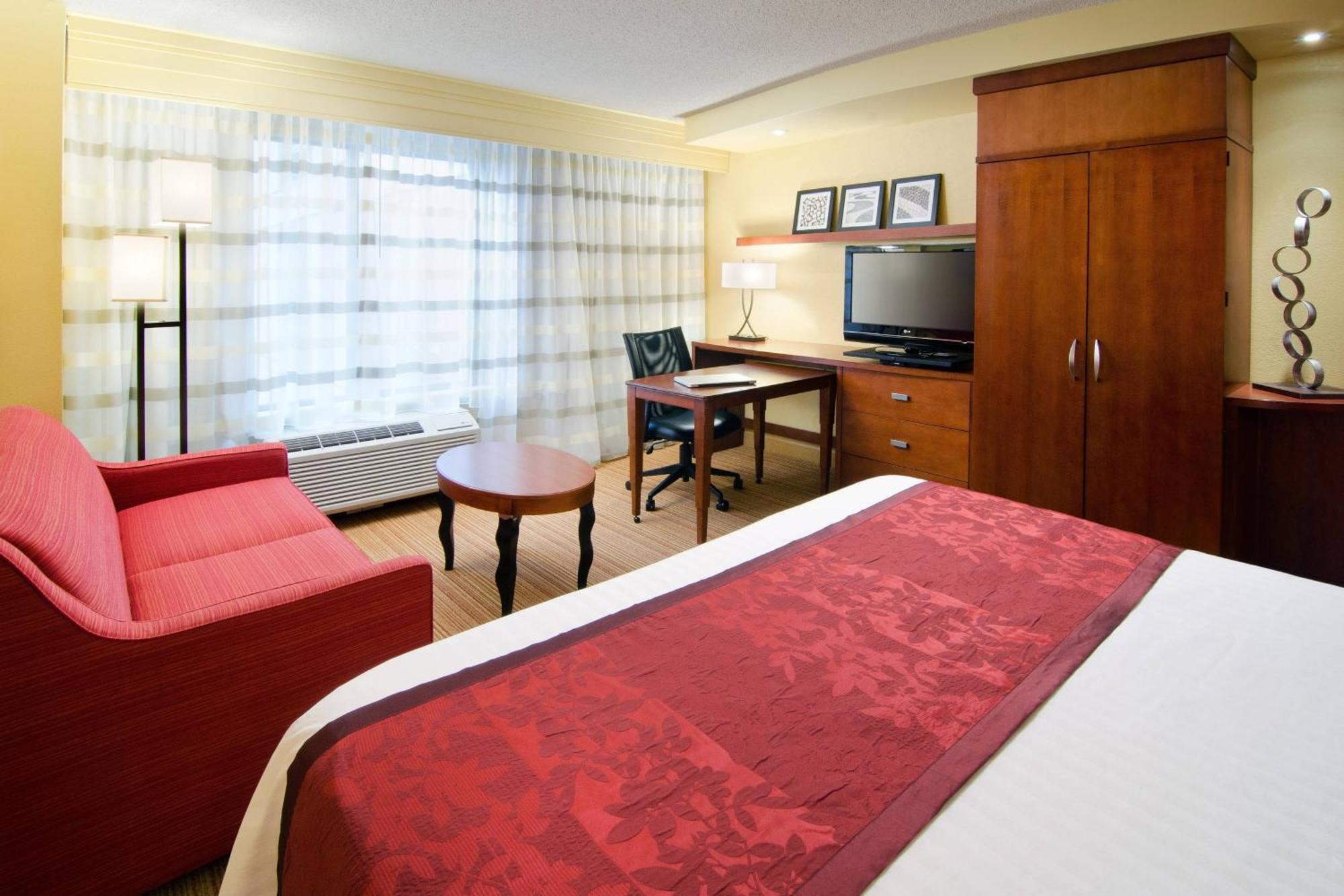 Courtyard By Marriott Birmingham Downtown At Uab Hotel Ngoại thất bức ảnh